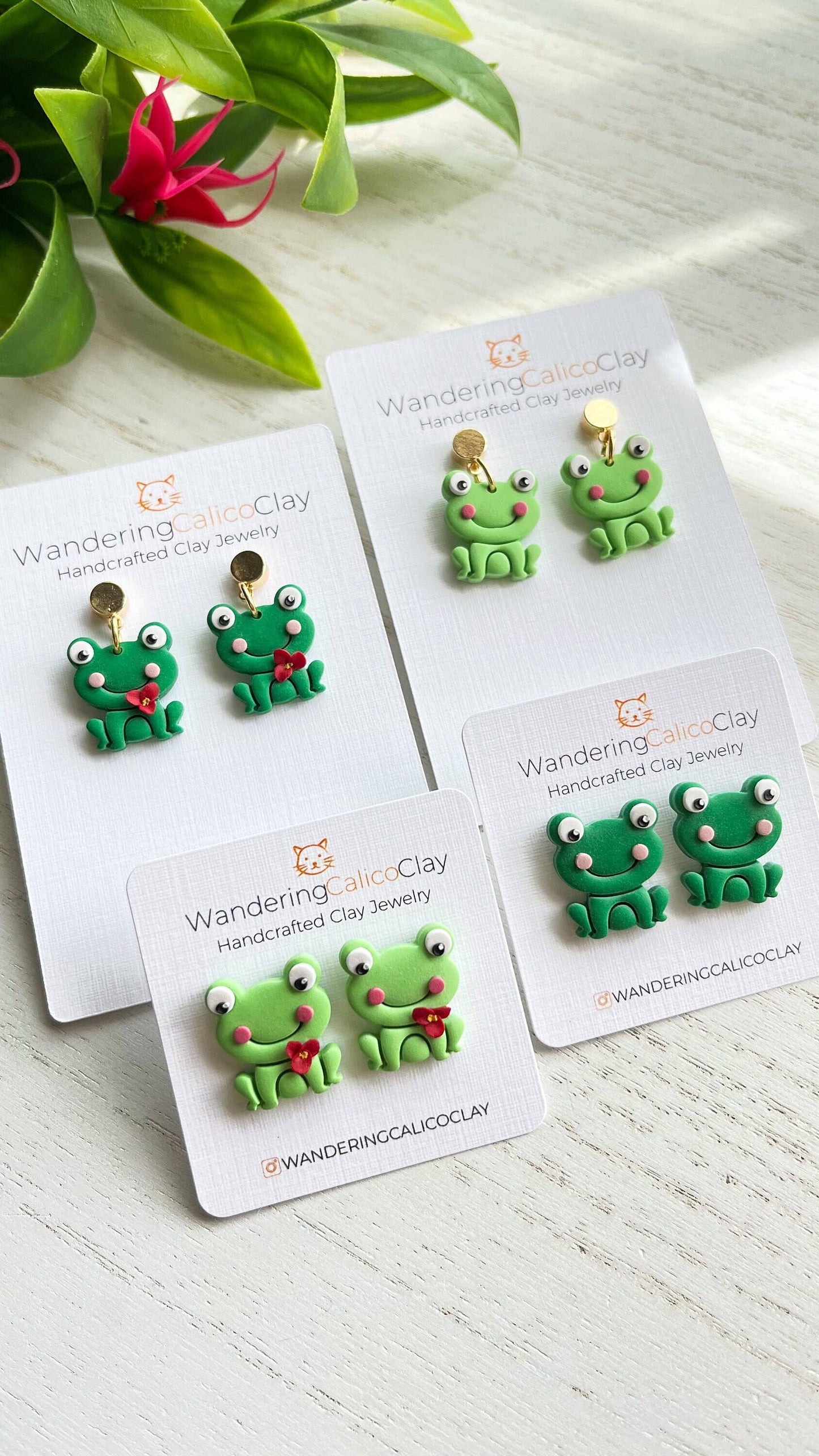 Green Frog Polymer Clay Earrings, Frog Jewelry: Dark Green Stud / No Flower